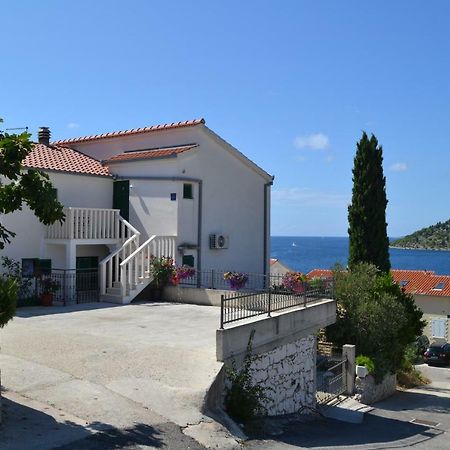 Holiday Apartments Lucic - Feels Like Home, Away From Home Razanj Exterior photo