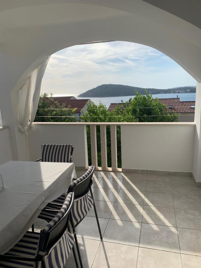 Holiday Apartments Lucic - Feels Like Home, Away From Home Razanj Exterior photo