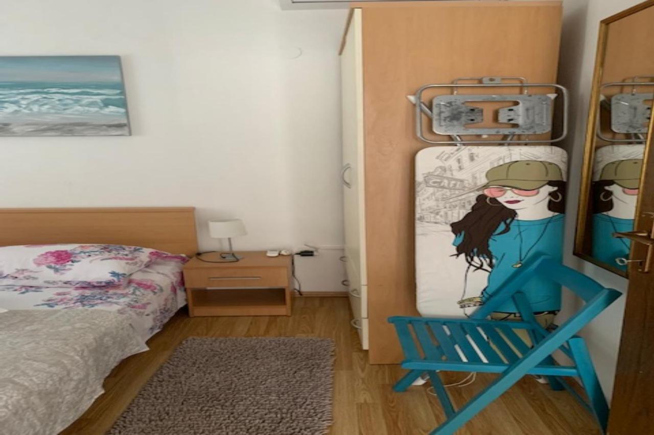 Holiday Apartments Lucic - Feels Like Home, Away From Home Razanj Exterior photo